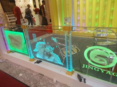 面发光玻璃